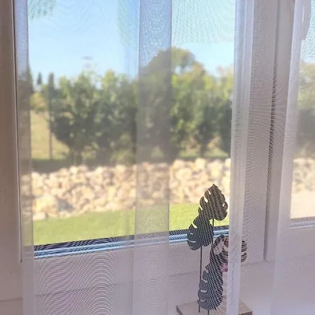 Luna Rossa Boutique *