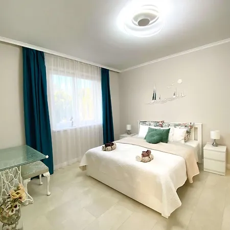 Luna Rossa Boutique Balatonakali